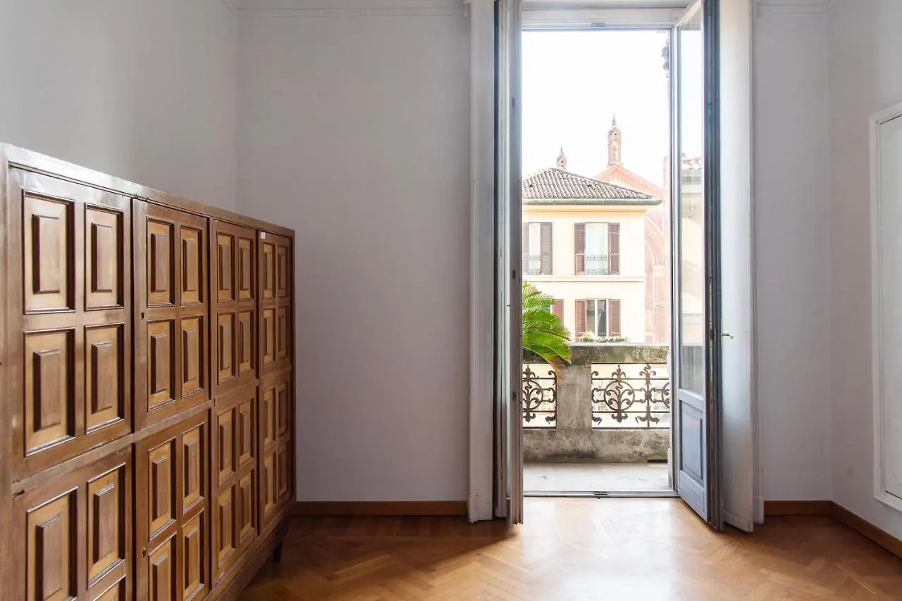 Apartment Youhosty - Ponte Vetero 21 Milan Italy