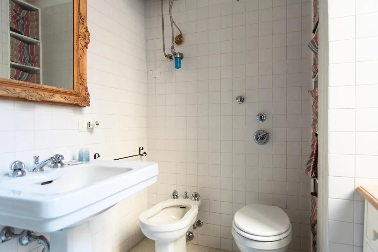 Apartment Youhosty - Ponte Vetero 21 Milan Italy